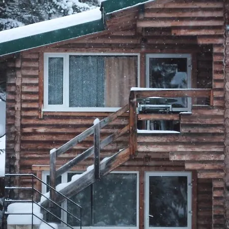 Petrovmotopunkt * Yaremche