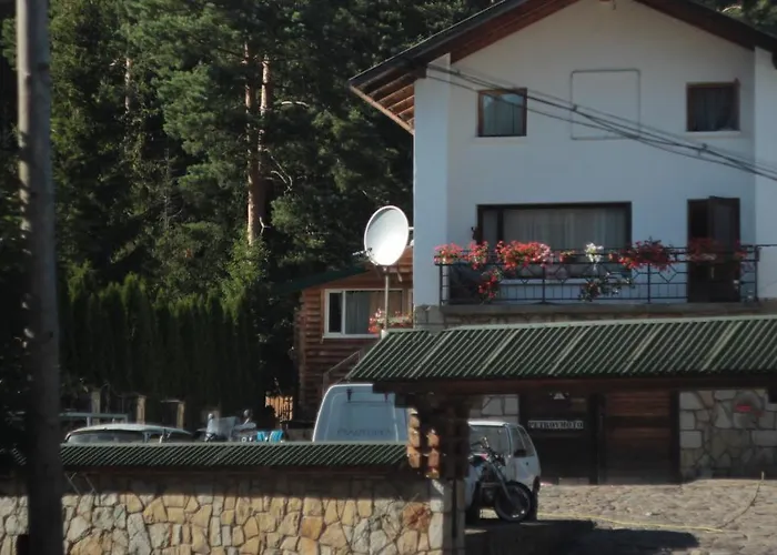 Lodge Petrovmotopunkt Jaremtsje